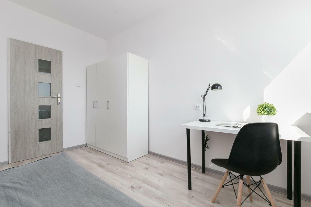 Rooms4less Alloggio in famiglia